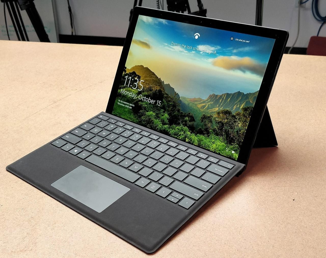 MICROSOFT Surface Pro 6 i5-8350U 8 GB 10P 12