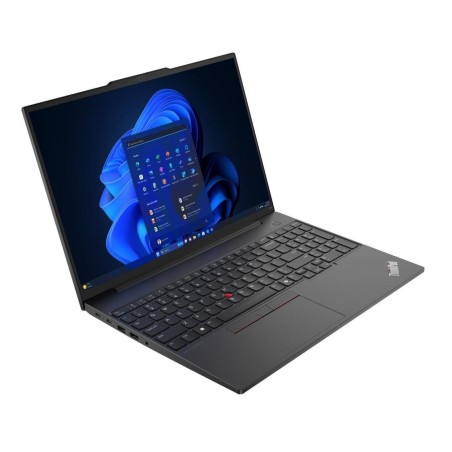 LENOVO ThinkPad E16 Gen 3 AMDRYZEN 3 740M-3.00 32 GB 11P 16" undefinedxundefined 1024 GB NVMe Klasa R